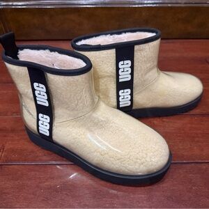 UGG Women’s Classic Mini Waterproof Clear Boots Size 10